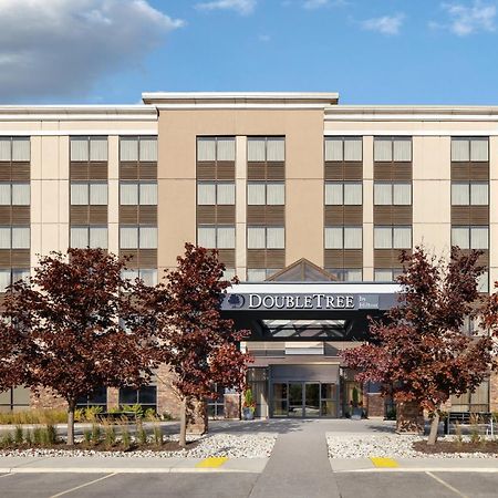 Doubletree By Hilton Kitchener Hotel Buitenkant foto