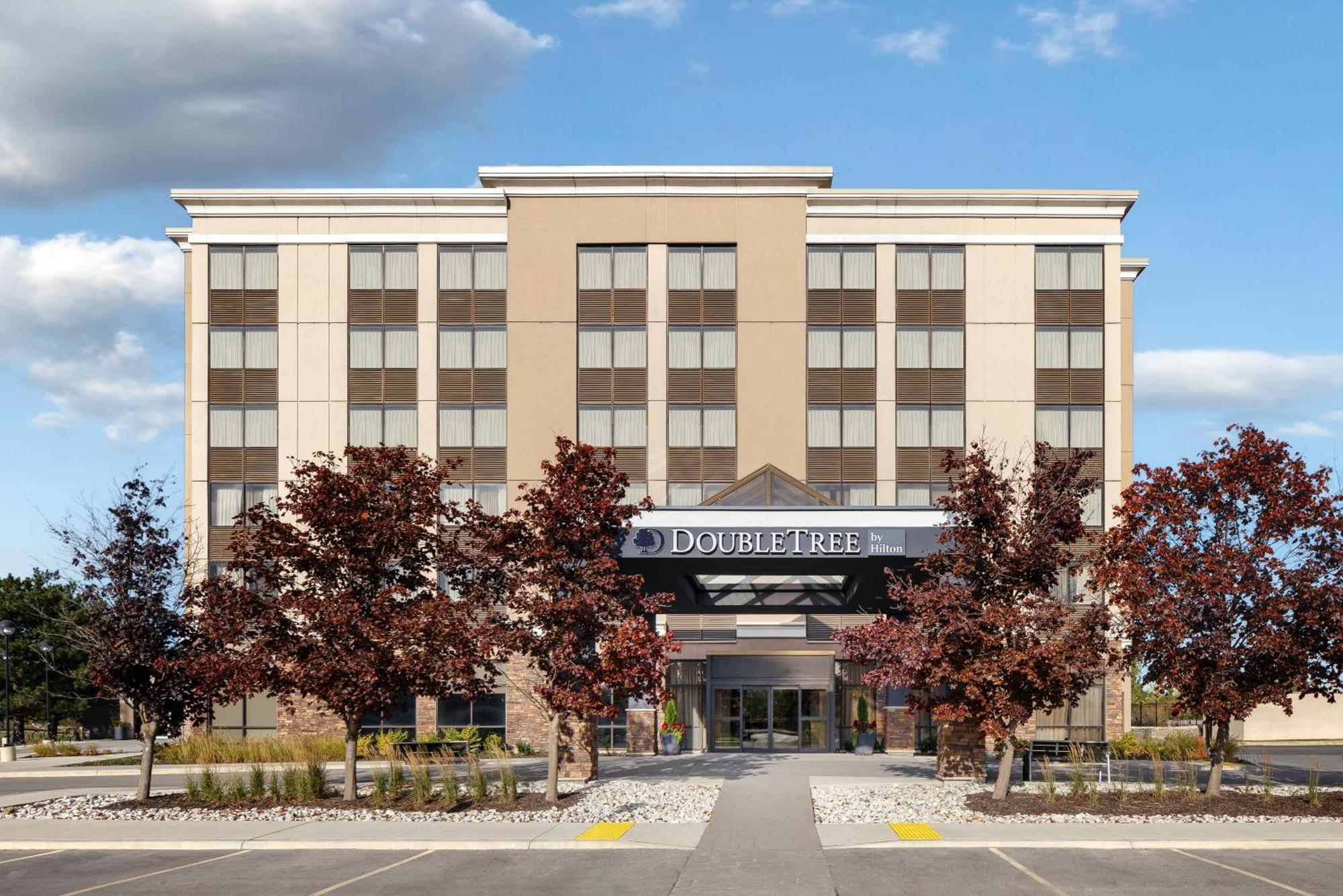 Doubletree By Hilton Kitchener Hotel Buitenkant foto