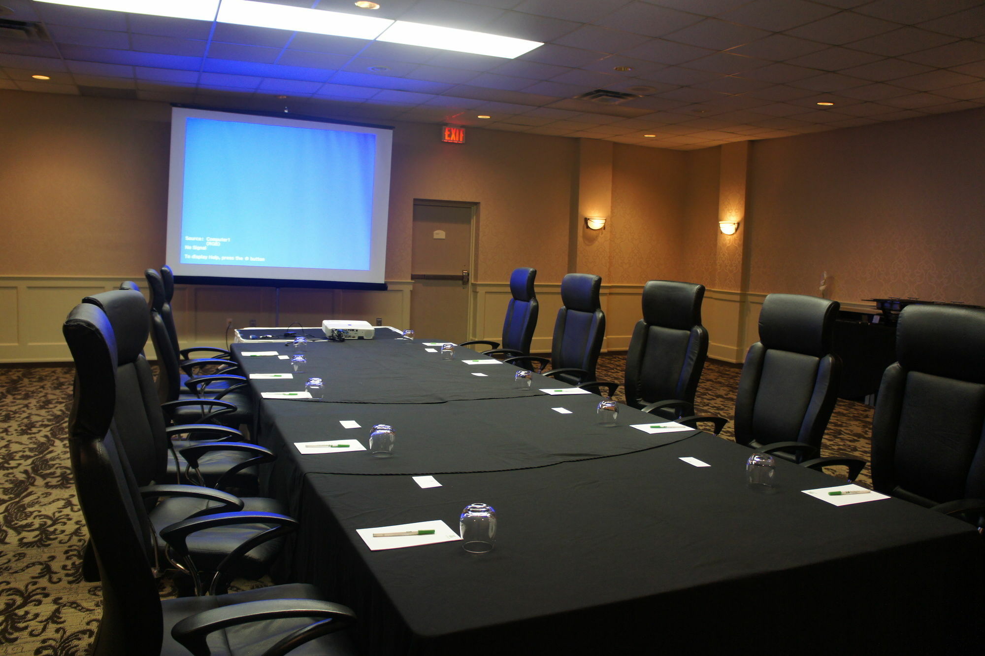 Doubletree By Hilton Kitchener Hotel Buitenkant foto