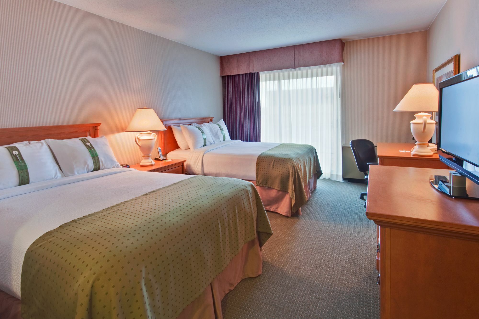 Doubletree By Hilton Kitchener Hotel Buitenkant foto