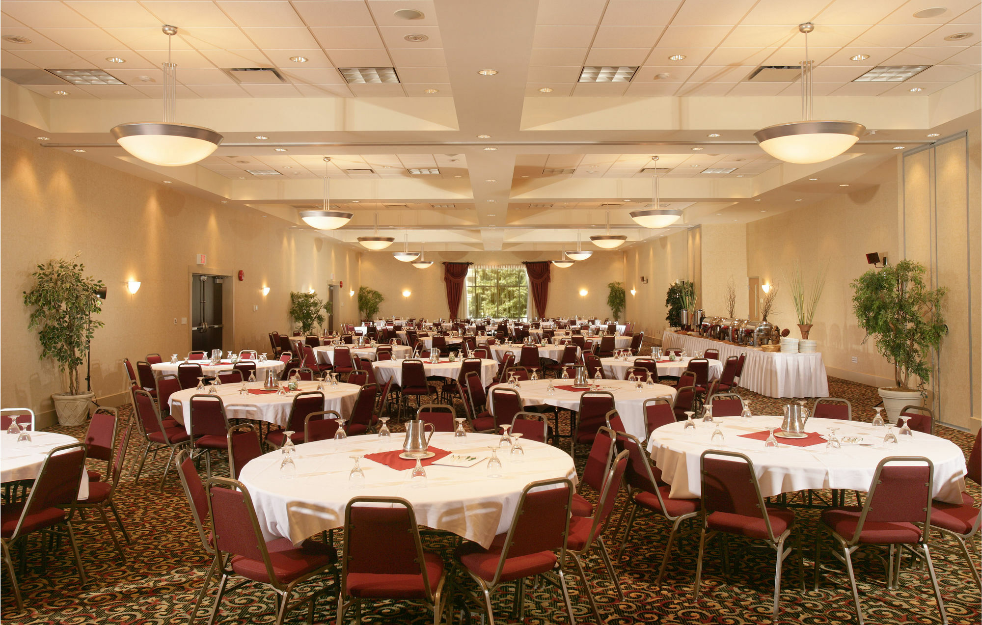 Doubletree By Hilton Kitchener Hotel Buitenkant foto